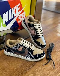 Tenis